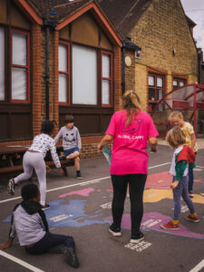 Spanish teacher teaching Spanish at kids holiday camp